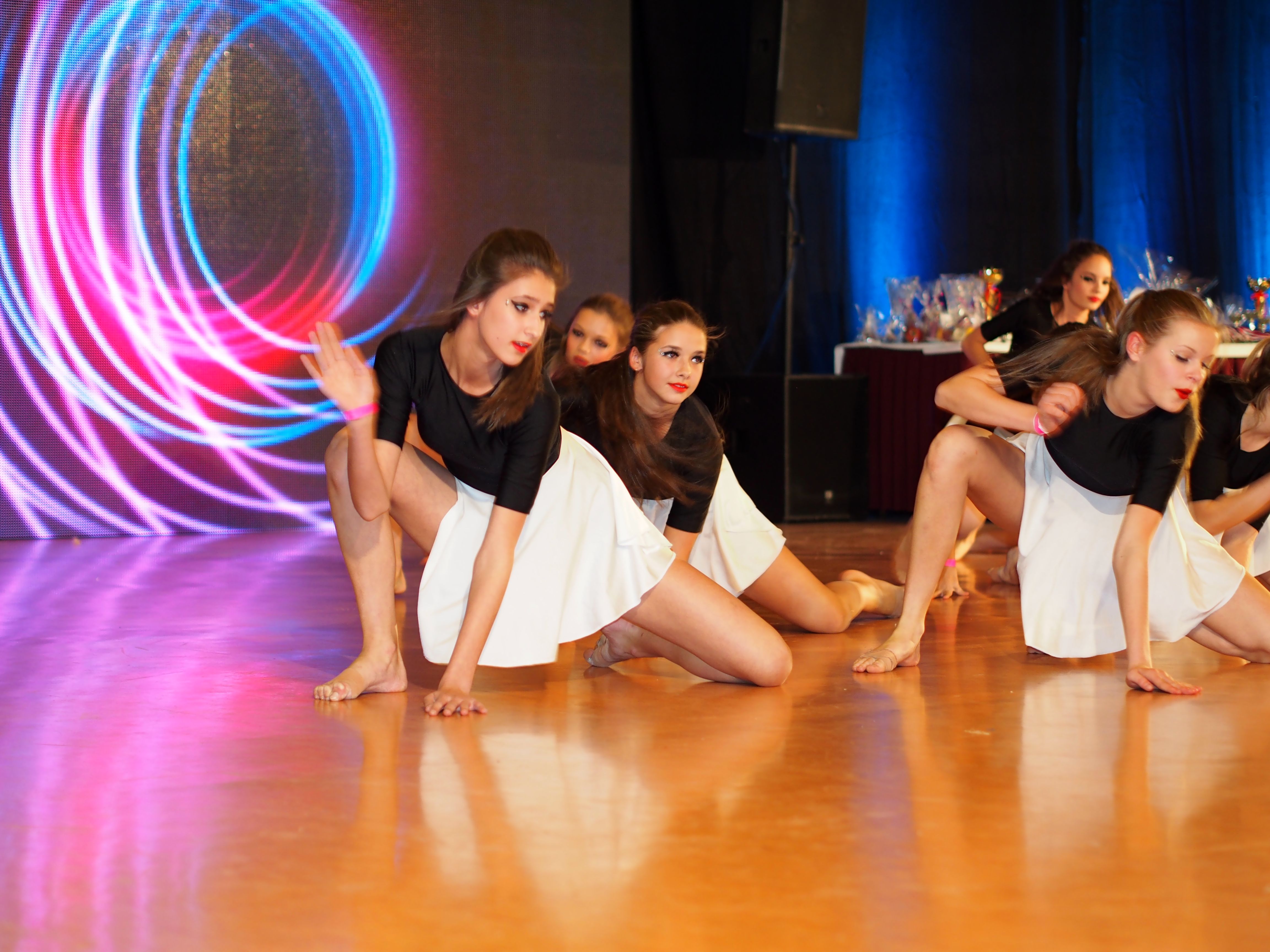 Dance show all styles Juniors Small Teams 1.místo